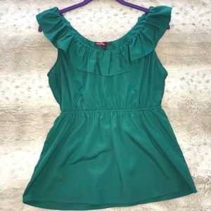 CUTEST green blouse